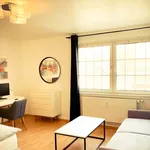 Rent a room of 80 m² in Frankfurt am Main