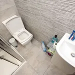 Rent 7 bedroom flat in West Midlands