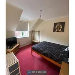 Room to rent in Chassagne Square, Crewe CW1