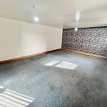 Rent 5 bedroom house in Calderdale