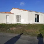 Rent 5 bedroom house of 111 m² in Orée d'Anjou