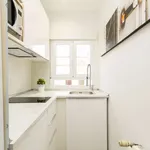 Rent 1 bedroom apartment of 35 m² in madrid