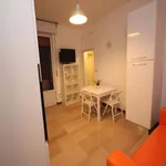 Rent a room of 67 m² in Milan