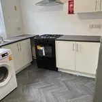 Rent 5 bedroom house in Luton