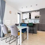 Rent 1 bedroom apartment of 58 m² in Split