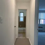 Rent 2 bedroom apartment of 102 m² in Queens