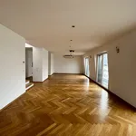 Miete 4 Schlafzimmer wohnung von 136 m² in Wien