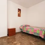 Rent a room of 150 m² in granada