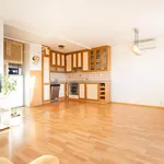 Rent 2 bedroom apartment of 60 m² in budapest