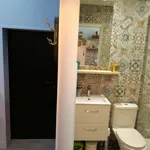 Appartement de 150 m² avec 1 chambre(s) en location à Lyon