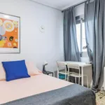 Rent 5 bedroom apartment in Valencia