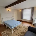 Rent 5 bedroom house in Canterbury