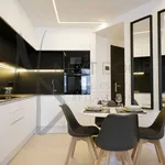 Rent 2 bedroom apartment of 60 m² in Barcelona