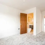 Rent 2 bedroom flat in Cheltenham