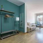 Rent 2 bedroom apartment of 55 m² in Barcelona