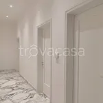 Rent 4 bedroom apartment of 126 m² in Alezio