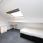 Rent 6 bedroom house in Leeds