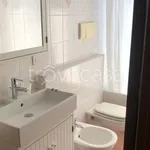 Rent 2 bedroom apartment of 60 m² in Milano