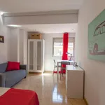 Rent 6 bedroom apartment in Valencia