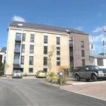 Rent 2 bedroom flat in Bristol