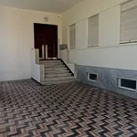 Affitto 5 camera appartamento di 195 m² in Savona