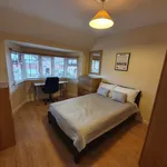 Rent 4 bedroom house in Worcester