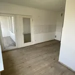 Miete 3 Schlafzimmer wohnung von 73 m² in Duisburg