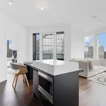 Appartement de 570 m² avec 3 chambre(s) en location à Montreal