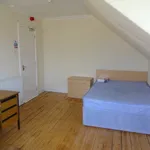 Rent 6 bedroom flat in Dundee