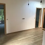 Maison de 10 m² avec 3 chambre(s) en location à Rochefort