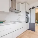 Appartement de 1180 m² avec 3 chambre(s) en location à Paris