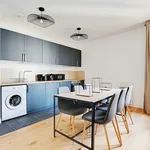 Rent 2 bedroom apartment of 743 m² in Paris