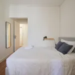 Rent 7 bedroom apartment in Lisbon