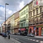 Pronajměte si 1 ložnic/e byt o rozloze 35 m² v Prague