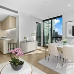 Rent 2 bedroom apartment in Southbank