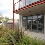 Rent 2 bedroom apartment in Gungahlin