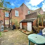 Rent 1 bedroom flat in Yorkshire And The Humber