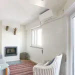 Rent 2 bedroom apartment of 80 m² in lisbon