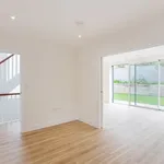 Rent 3 bedroom house in Wealden