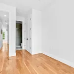 Rent 3 bedroom apartment in Bushwick