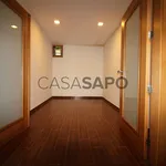 Rent 4 bedroom house of 270 m² in Cidade da Maia