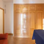 Rent a room of 125 m² in madrid