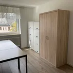 Miete 4 Schlafzimmer wohnung von 80 m² in Frankfurt am Main