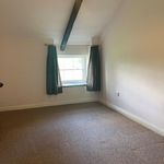 Rent 4 bedroom flat in Wales