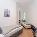 Miete 4 Schlafzimmer wohnung von 85 m² in Berlin