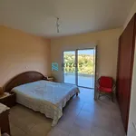 Rent 3 bedroom house of 200 m² in Archangelos