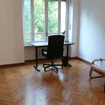 Rent 4 bedroom apartment of 90 m² in Turin