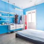 Rent a room of 85 m² in rome