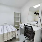 Rent a room of 55 m² in Madrid