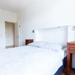 Miete 2 Schlafzimmer wohnung von 614 m² in Berlin